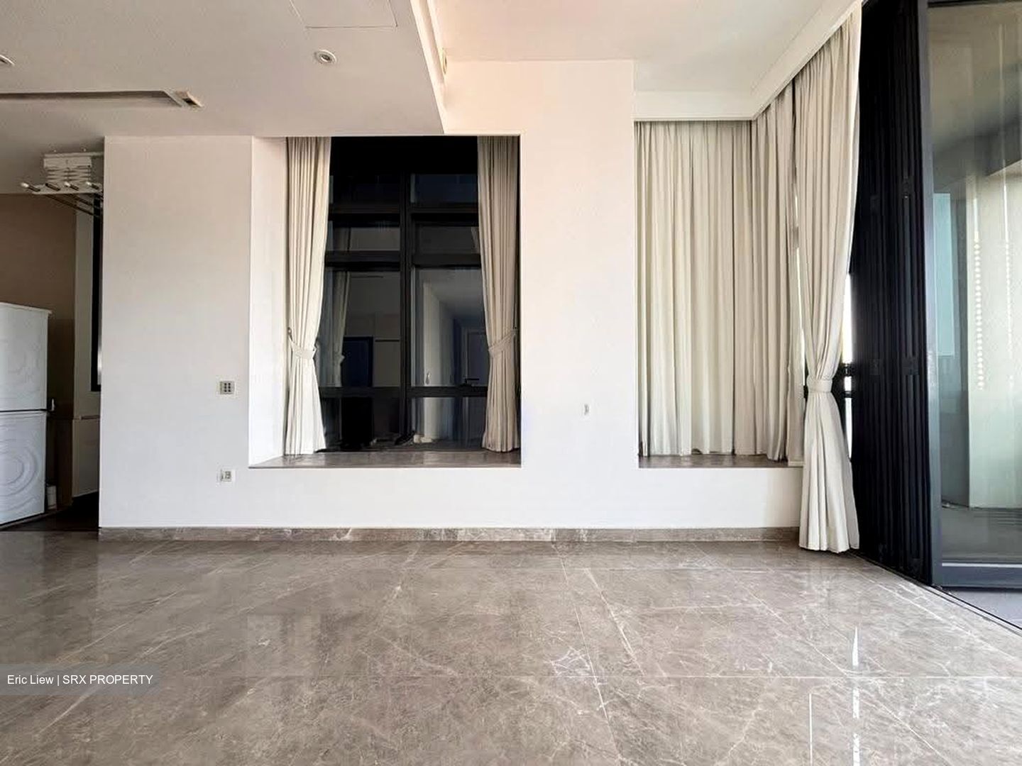Nouvel 18 (D10), Condominium #629284031